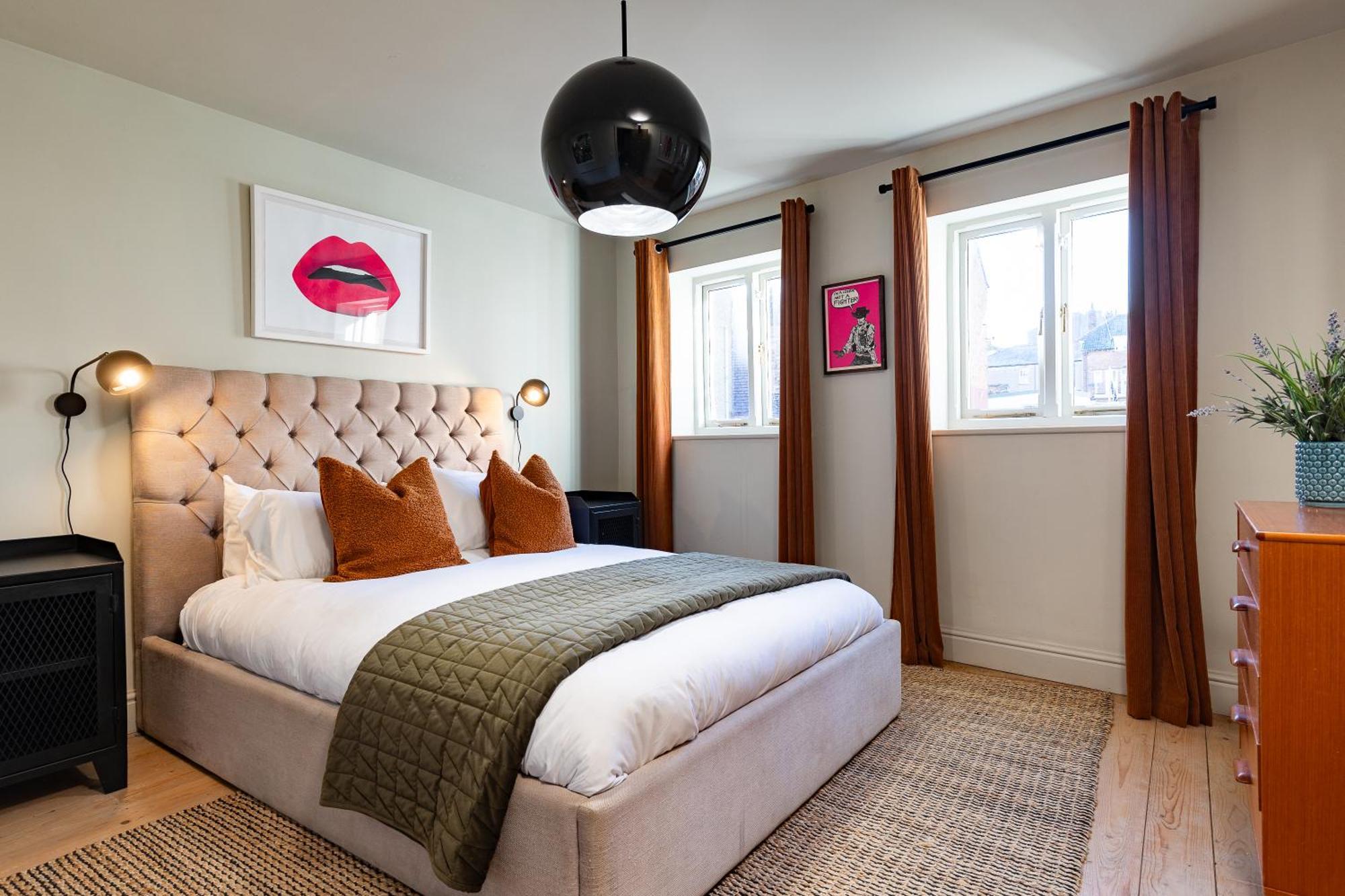 Stylish Seaside Home With King Beds And Parking Scarborough Exterior foto